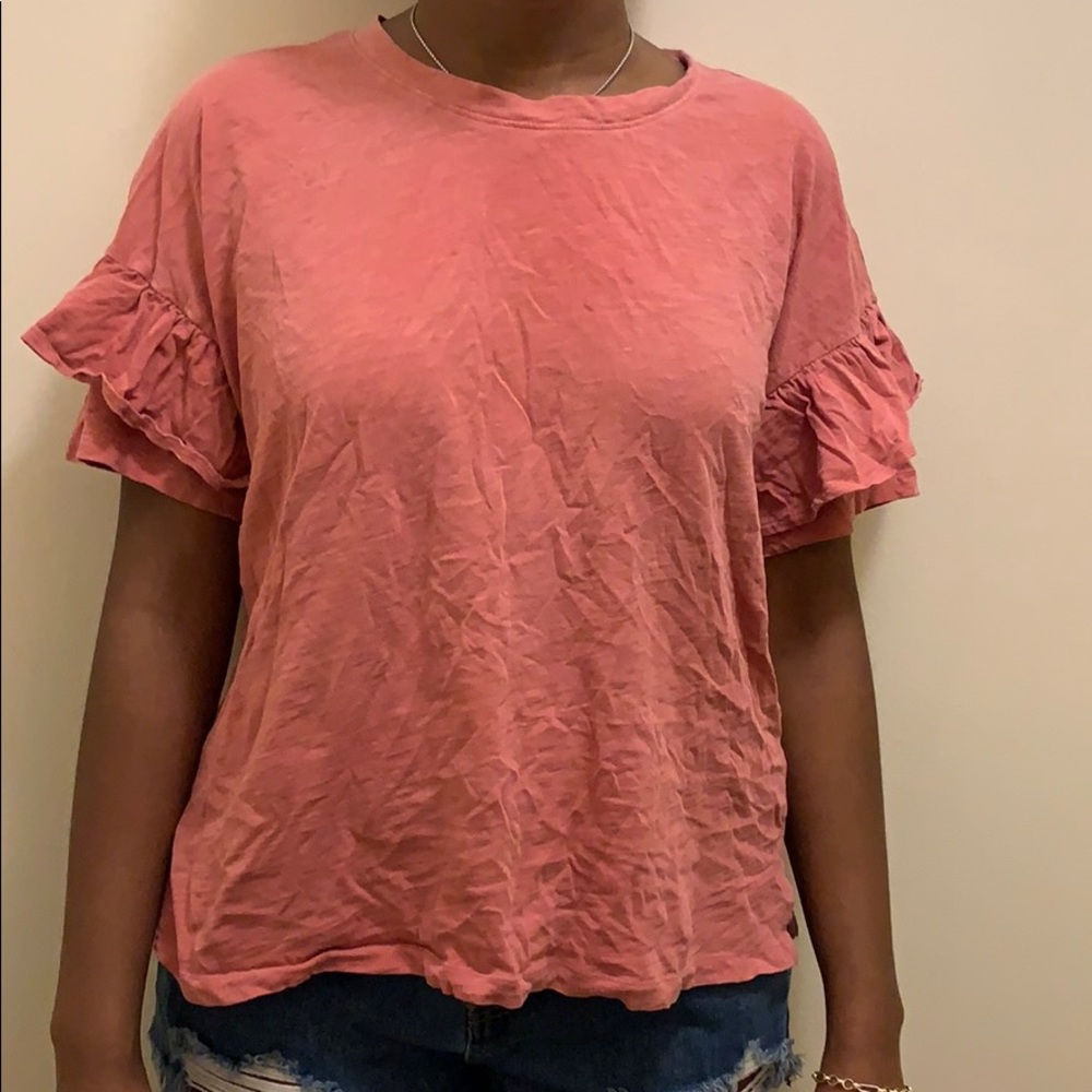 Tee shirt